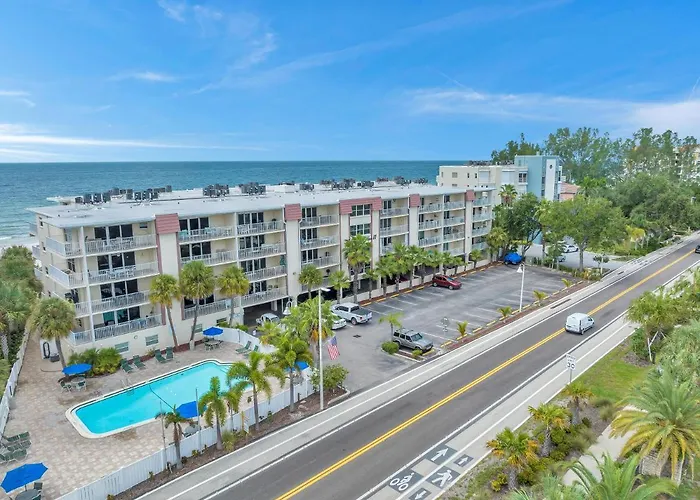2 104 * Clearwater Beach